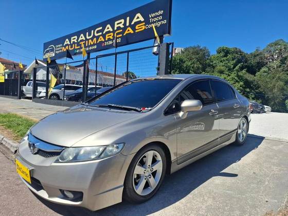 HONDA CIVIC 1.8 LXS 16V GASOLINA 4P MANUAL